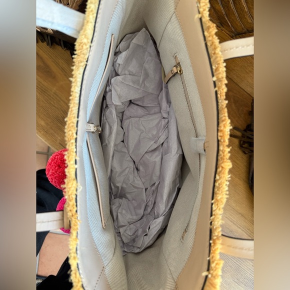 NWT Kate Spade Hallie Garden Way Sequin Raffia Tote Bag With PomPom - Picture 6 of 10